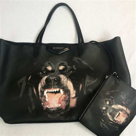 Givenchy Large Rottweiler Antigona Tote .